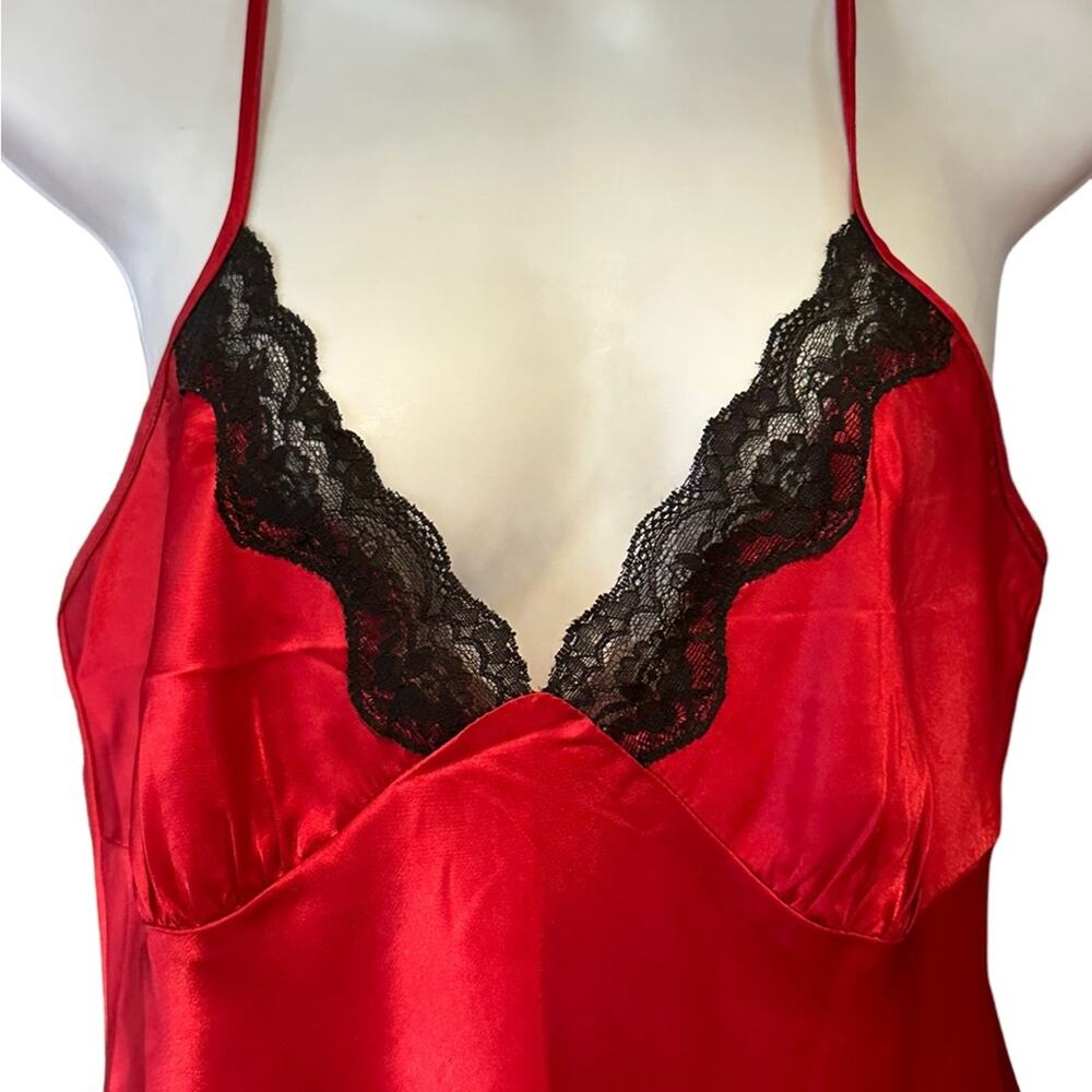 Ambrielle Womens Medium Red Satin Negligée 2 Piece Set Gown & Robe - Picture 4 of 13